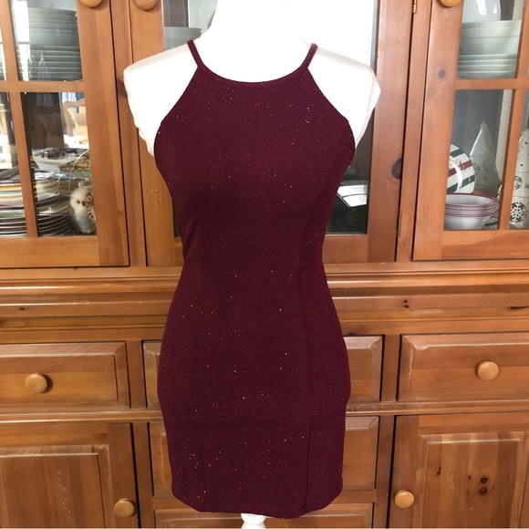 Speechless Dresses & Skirts - 👗EUC Speechless Sparkle Body-con Dress